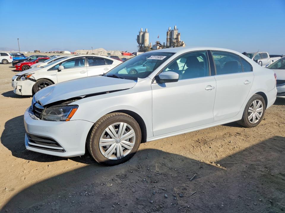 47115986 :رقم المزاد ، 3VW2B7AJ3HM401325 vin ، 2017 Volkswagen Jetta مزاد بيع