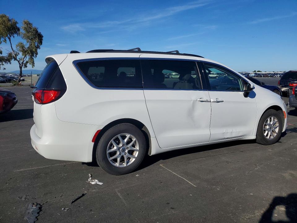 79669015 :رقم المزاد ، 2C4RC1DG2MR570332 vin ، 2021 Chrysler Voyager مزاد بيع