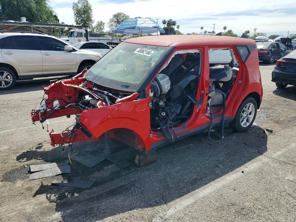 48062166 :رقم المزاد ، KNDJ23AU0L7077075 vin ، 2020 Kia Soul مزاد بيع