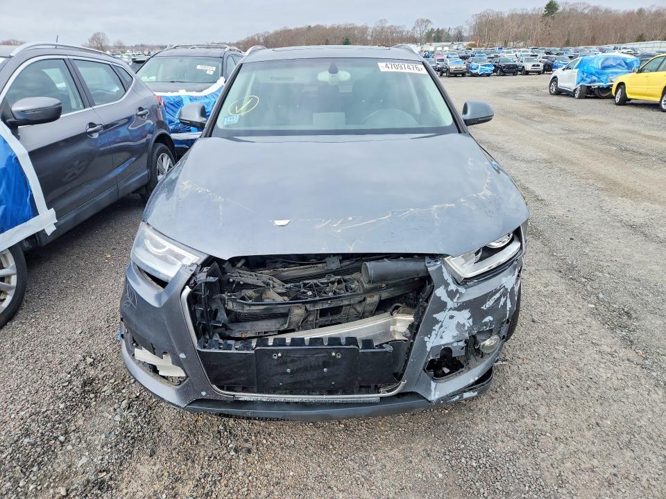 2015 Audi Q3 მანქანა იყიდება აუქციონზე, vin: WA1EFCFS7FR005421, აუქციონის ნომერი: 47097476
