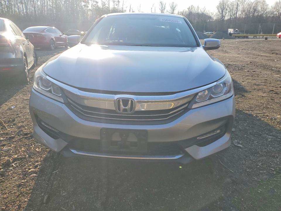 Aukcja sprzedaży 2016 Honda Accord, vin: 1HGCR2F70GA010522, numer aukcji: 45645626