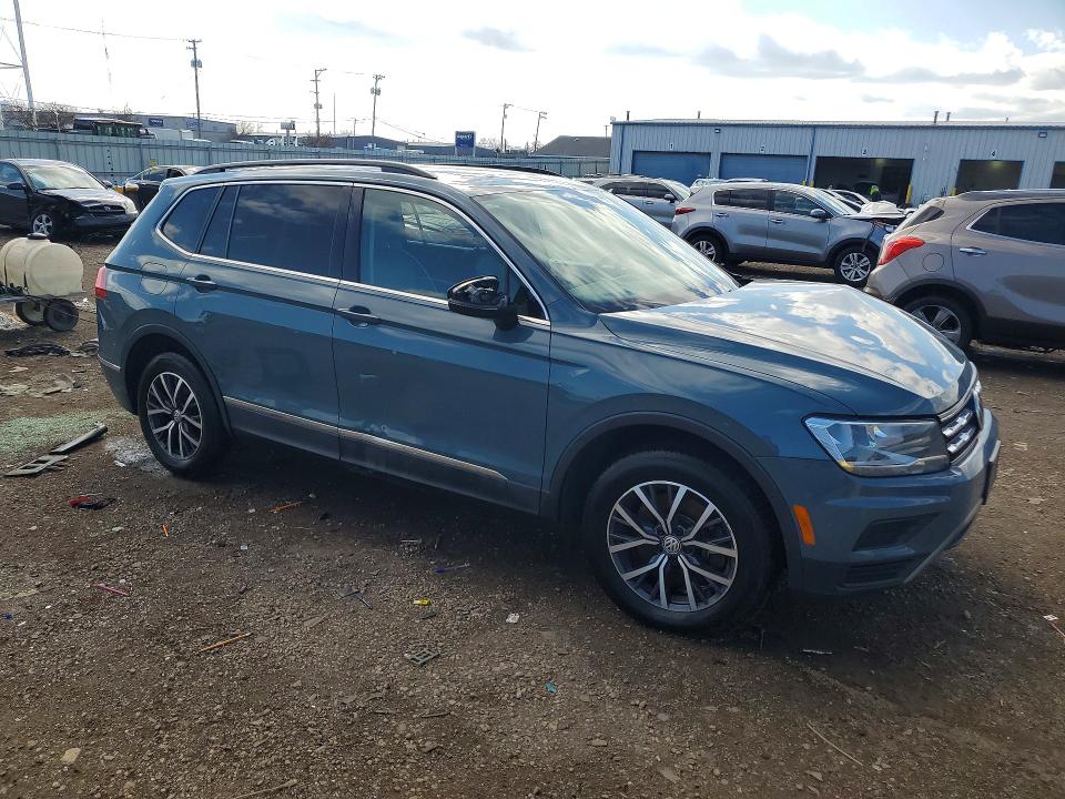 Продажа на аукционе авто 2020 Volkswagen Tiguan, vin: 3VV2B7AX0LM170451, номер лота: 47202016