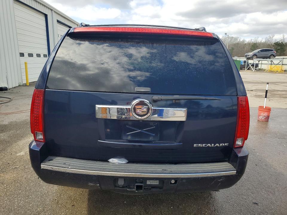 Продаж на аукціоні авто 2008 Cadillac Escalade, vin: 1GYEC63848R197161, номер лоту: 42074846