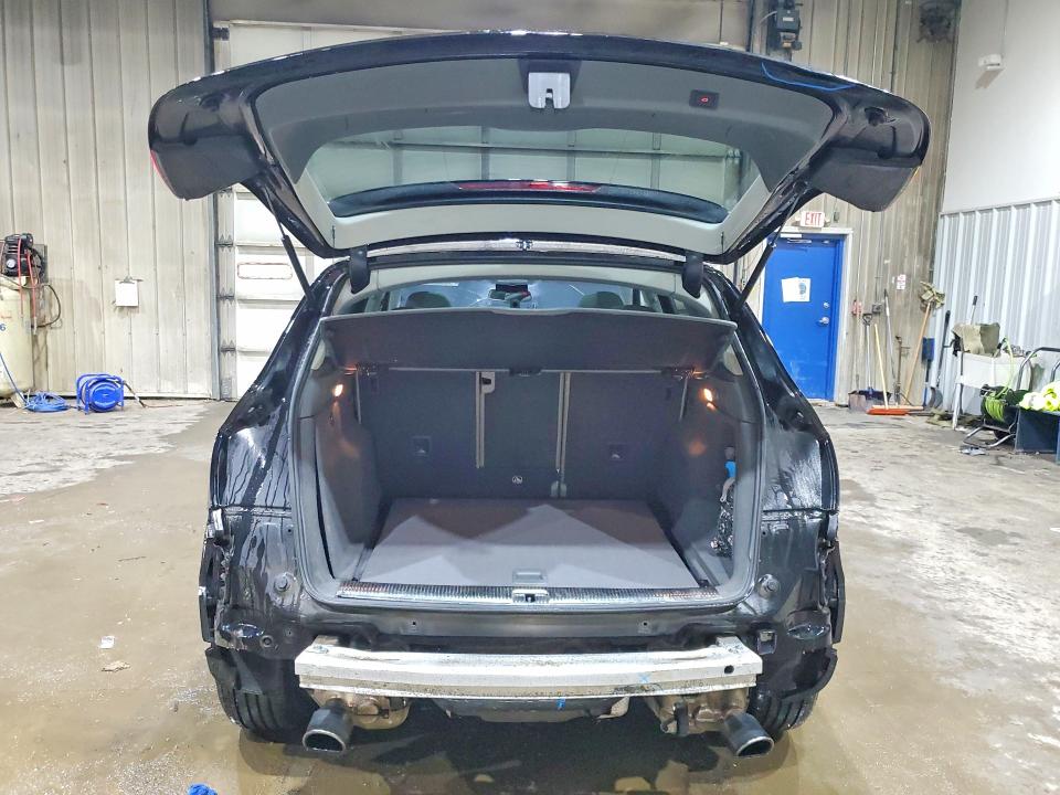 2014 Audi Q5 მანქანა იყიდება აუქციონზე, vin: WA1LFAFP1EA098151, აუქციონის ნომერი: 42075996
