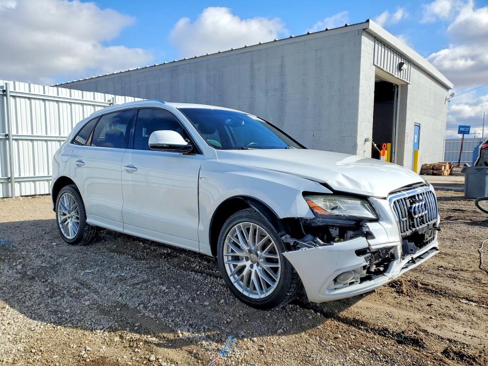 45764946 :رقم المزاد ، WA1M2AFP6HA037799 vin ، 2017 Audi Q5 مزاد بيع