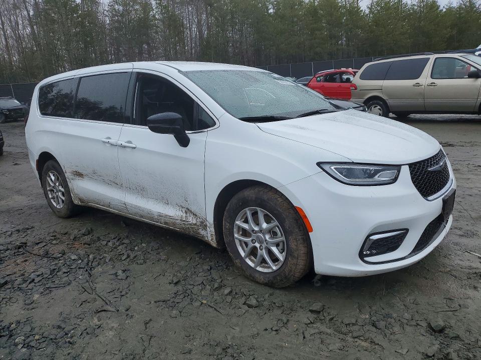 Продаж на аукціоні авто 2025 Chrysler Pacifica, vin: 2C4RC1BG2SR566488, номер лоту: 41879026