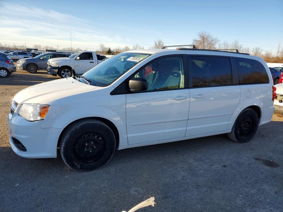 47803526 :رقم المزاد ، 2C4RDGBGXFR723285 vin ، 2015 Dodge Grand Caravan مزاد بيع