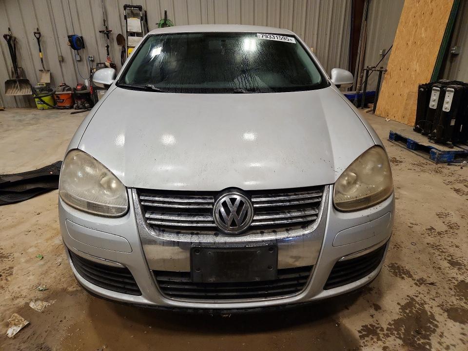 79331595 :رقم المزاد ، 3VWJZ71KX9M084077 vin ، 2009 Volkswagen Jetta مزاد بيع