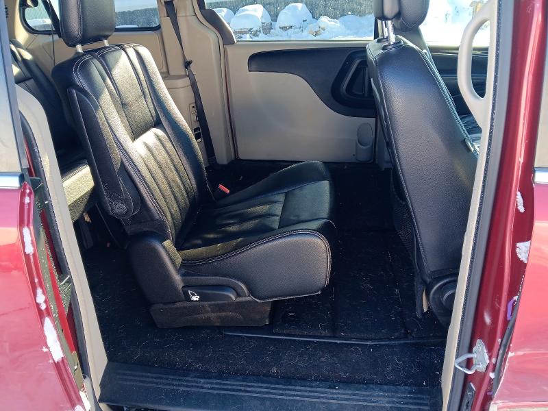 2014 Chrysler Town & Country მანქანა იყიდება აუქციონზე, vin: 2C4RC1BG0ER443292, აუქციონის ნომერი: 77218495