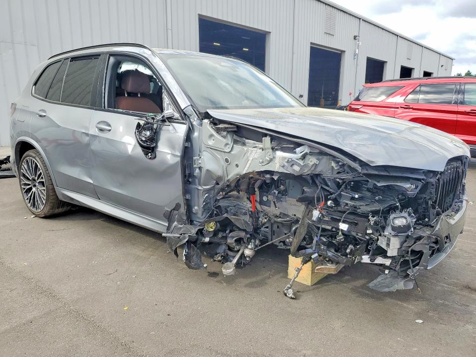 45538916 :رقم المزاد ، 5UX23EU03T9364578 vin ، 2026 Bmw X5 مزاد بيع
