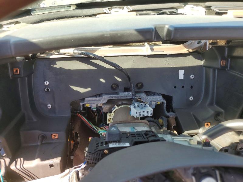 2005 Cadillac Escalade მანქანა იყიდება აუქციონზე, vin: 1GYEK63N45R142276, აუქციონის ნომერი: 45798866