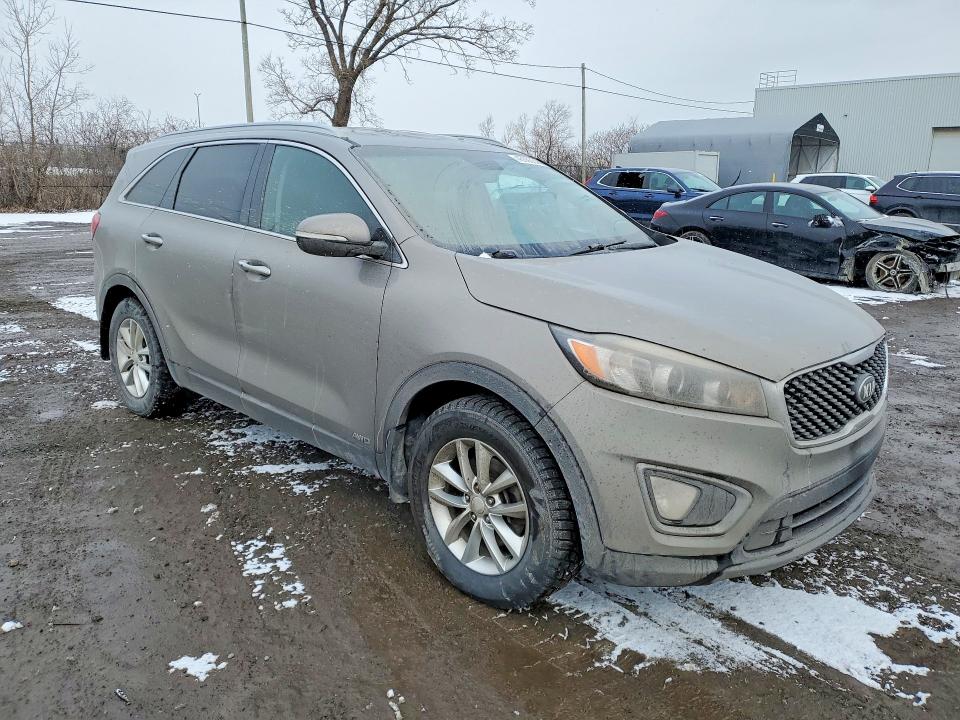 45593346 :رقم المزاد ، 5XYPGDA59GG138569 vin ، 2016 Kia Sorento مزاد بيع