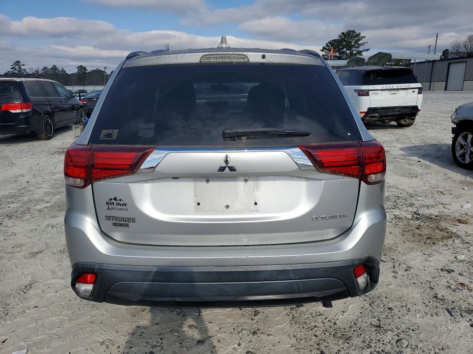Aukcja sprzedaży 2018 Mitsubishi Outlander, vin: JA4AD3A34JZ031245, numer aukcji: 79372415
