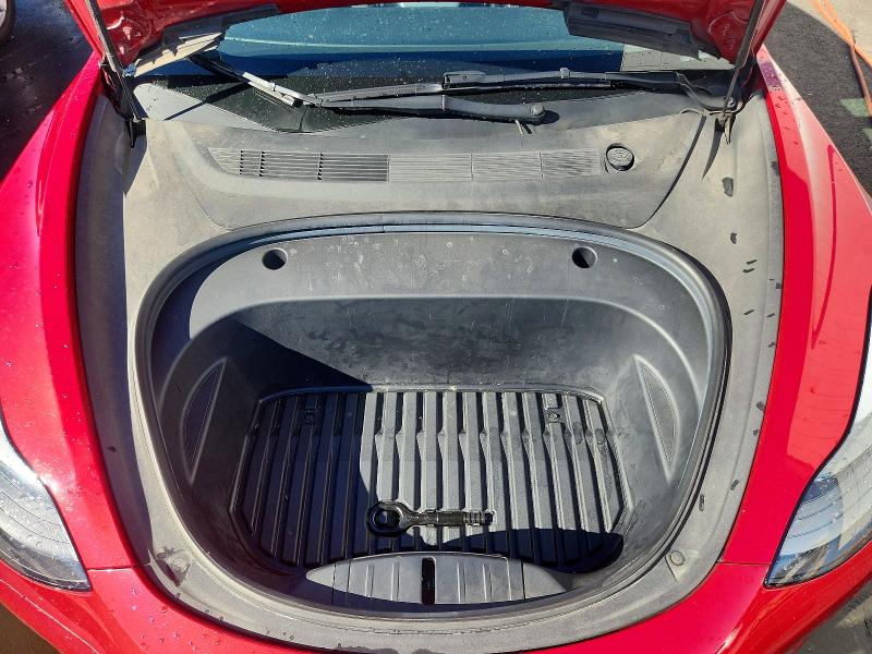 47102236 :رقم المزاد ، 5YJ3E1EA9NF369826 vin ، 2022 Tesla Model 3 مزاد بيع