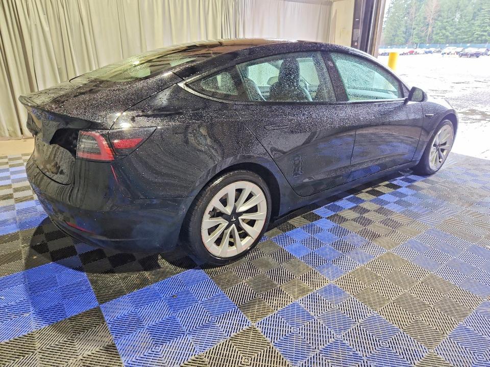 Продажа на аукционе авто 2022 Tesla Model 3, vin: 5YJ3E1EA5NF303967, номер лота: 46677016