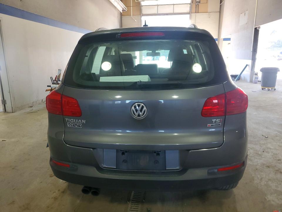 Aukcja sprzedaży 2016 Volkswagen Tiguan, vin: WVGBV7AX7GW573706, numer aukcji: 46900026