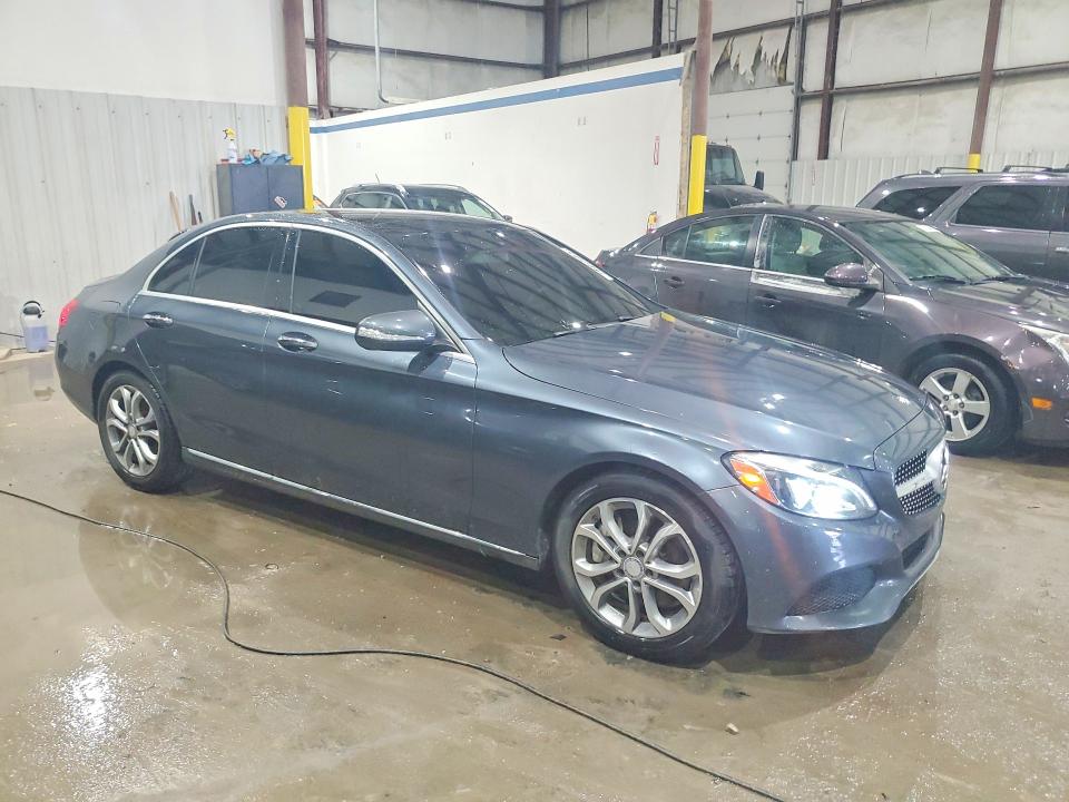 Продажа на аукционе авто 2015 Mercedes-benz C, vin: 55SWF4JB6FU079084, номер лота: 79957665