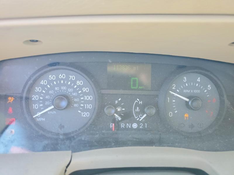 2006 Mercury Grand Marquis მანქანა იყიდება აუქციონზე, vin: 2MEFM75W96X619323, აუქციონის ნომერი: 46951376
