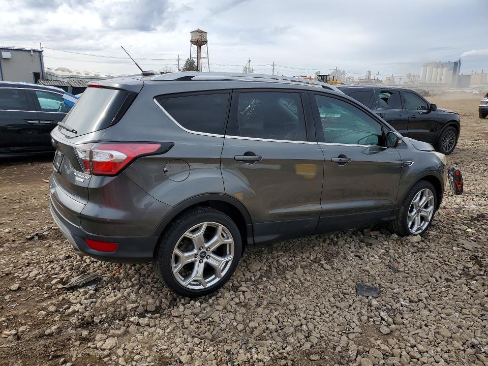 Продаж на аукціоні авто 2017 Ford Escape, vin: 1FMCU0JD0HUA75994, номер лоту: 46886686