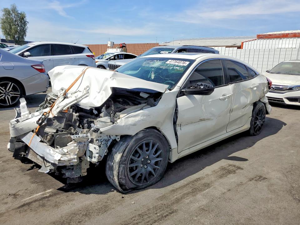 47764076 :رقم المزاد ، 19XFC2F74JE208120 vin ، 2018 Honda Civic مزاد بيع