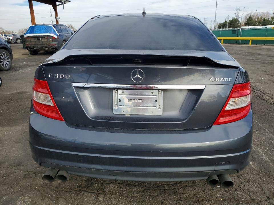 79103145 :رقم المزاد ، WDDGF8BB3BR135276 vin ، 2011 Mercedes-benz C مزاد بيع