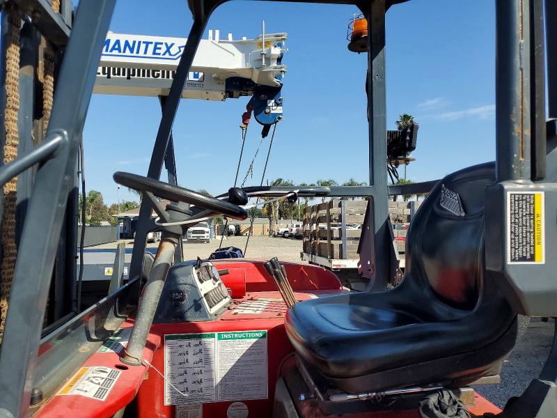 41716686 :رقم المزاد ، M070498 vin ، 2013 Moffett Forklift مزاد بيع