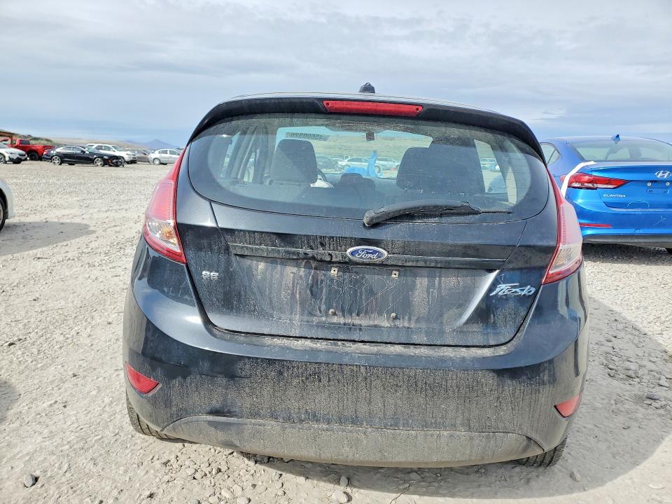 45600326 :رقم المزاد ، 3FADP4EJ3FM101499 vin ، 2015 Ford Fiesta مزاد بيع