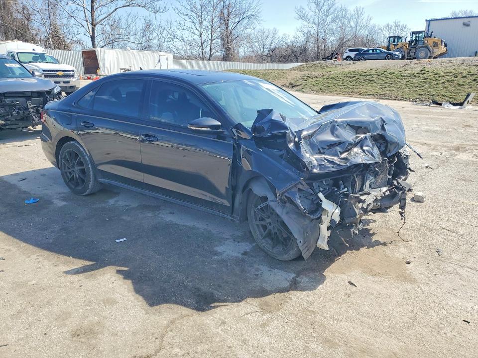 41660676 :رقم المزاد ، 1VWMA7A33LC013101 vin ، 2020 Volkswagen Passat مزاد بيع
