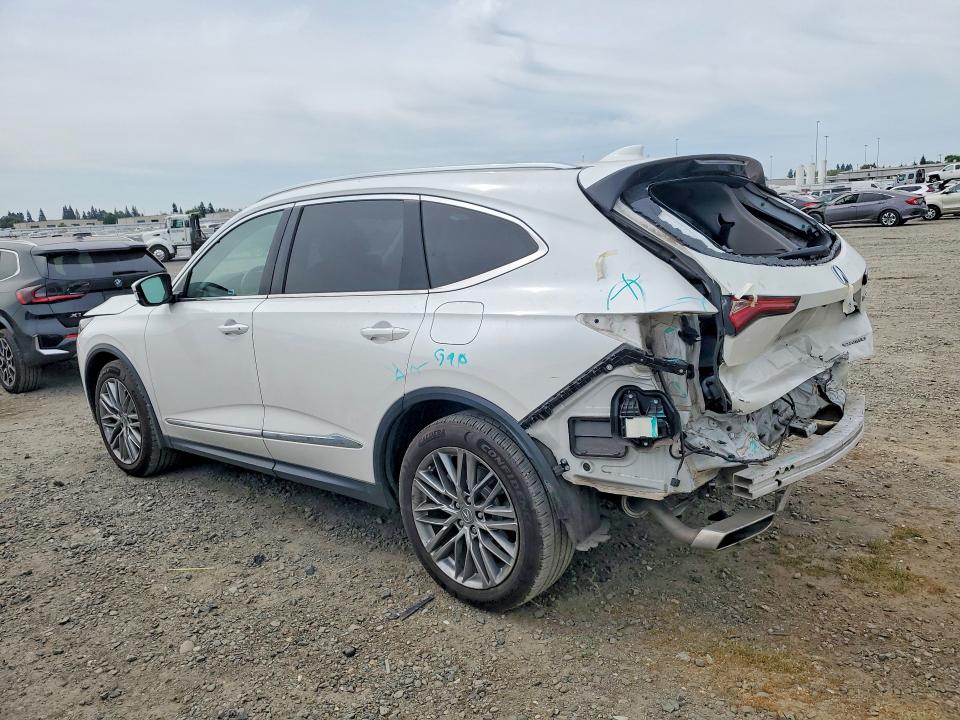 46836186 :رقم المزاد ، 5J8YE1H88PL013724 vin ، 2023 Acura Mdx مزاد بيع