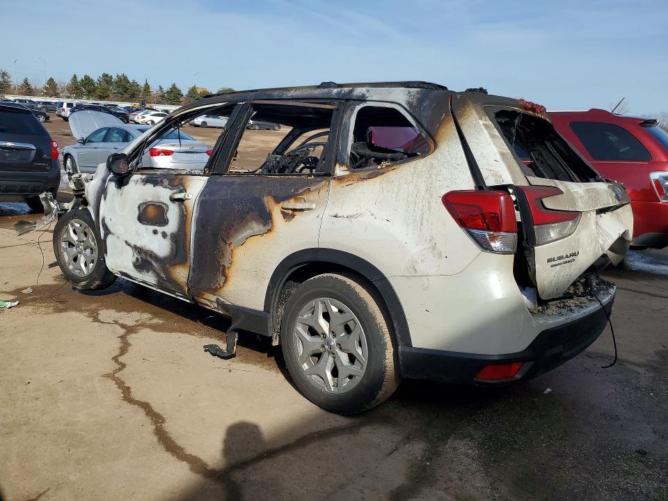 2020 Subaru Forester მანქანა იყიდება აუქციონზე, vin: JF2SKADC3LH518558, აუქციონის ნომერი: 47016956