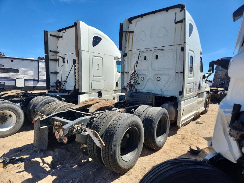 2018 Freightliner Cascadia 125 მანქანა იყიდება აუქციონზე, vin: 3AKJGLDR2JDJU7223, აუქციონის ნომერი: 41627716
