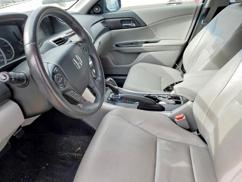 Продажа на аукционе авто 2015 Honda Accord, vin: 1HGCR2F97FA807785, номер лота: 78262185