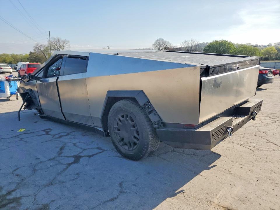 48297196 :رقم المزاد ، 7G2CEHEE4RA017782 vin ، 2024 Tesla Cybertruck مزاد بيع