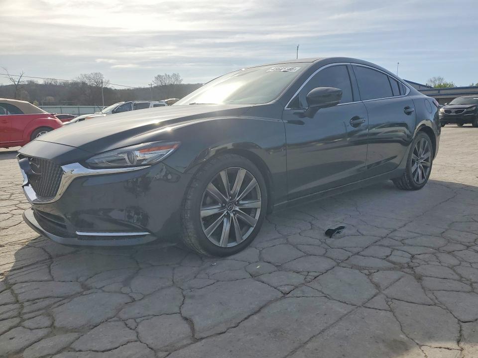 Продажа на аукционе авто 2018 Mazda 6, vin: JM1GL1XY3J1317015, номер лота: 45645186