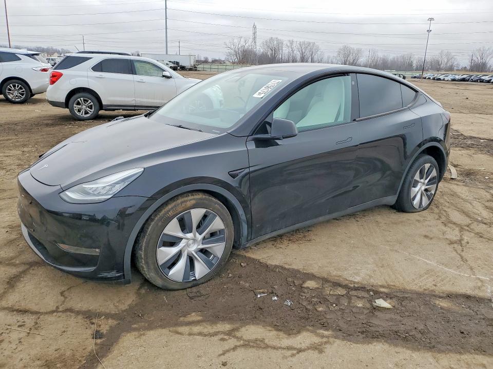 Продажа на аукционе авто 2022 Tesla Model Y, vin: 7SAYGAEE9NF312600, номер лота: 77156175