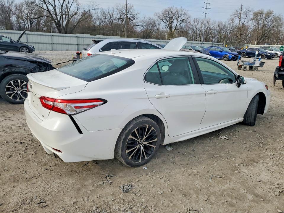 Продаж на аукціоні авто 2020 Toyota Camry, vin: 4T1G11AK9LU343254, номер лоту: 47703096