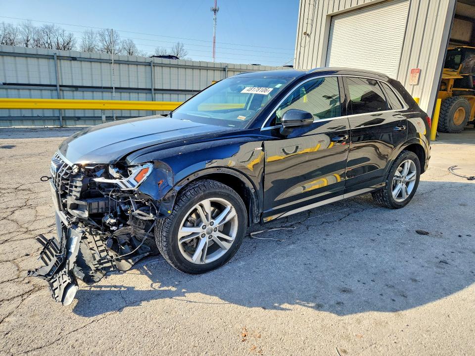 48178106 :رقم المزاد ، WA1FECF37K1082508 vin ، 2019 Audi Q3 مزاد بيع