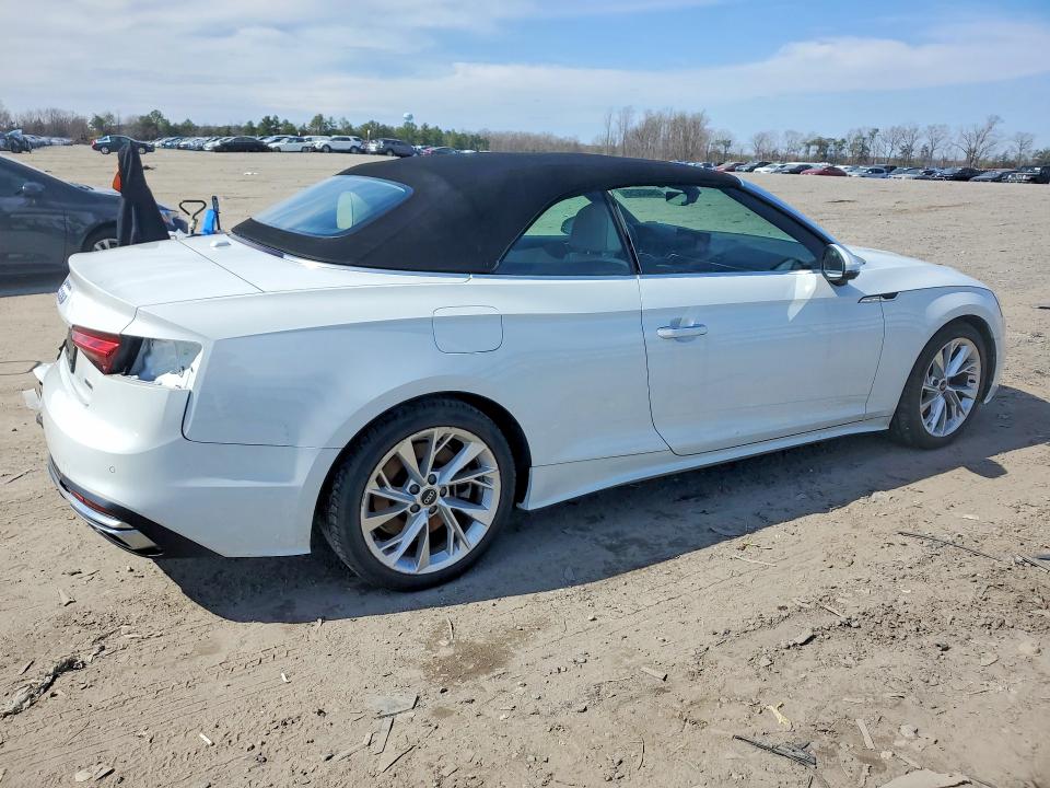 Aukcja sprzedaży 2021 Audi A5, vin: WAUWAGF54MN007364, numer aukcji: 46403256