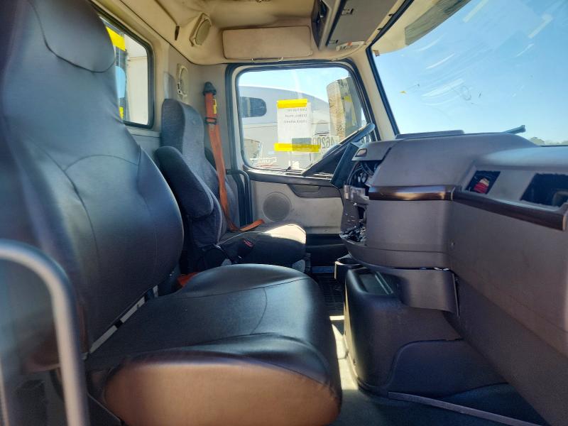 2017 Volvo Vnl მანქანა იყიდება აუქციონზე, vin: 4V4N39TGXHN988112, აუქციონის ნომერი: 46209326