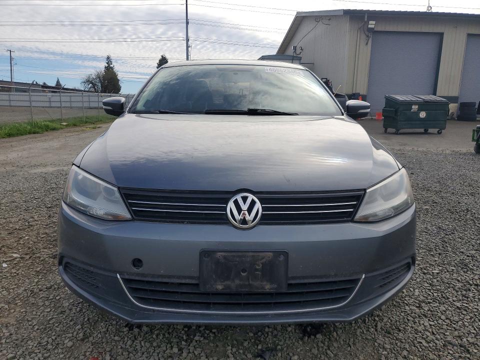 46882346 :رقم المزاد ، 3VWLL7AJ1EM378625 vin ، 2014 Volkswagen Jetta مزاد بيع