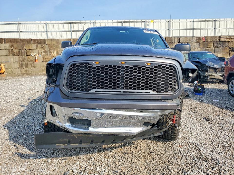 47422166 :رقم المزاد ، 1C6RR7LT4JS107836 vin ، 2018 Ram 1500 مزاد بيع