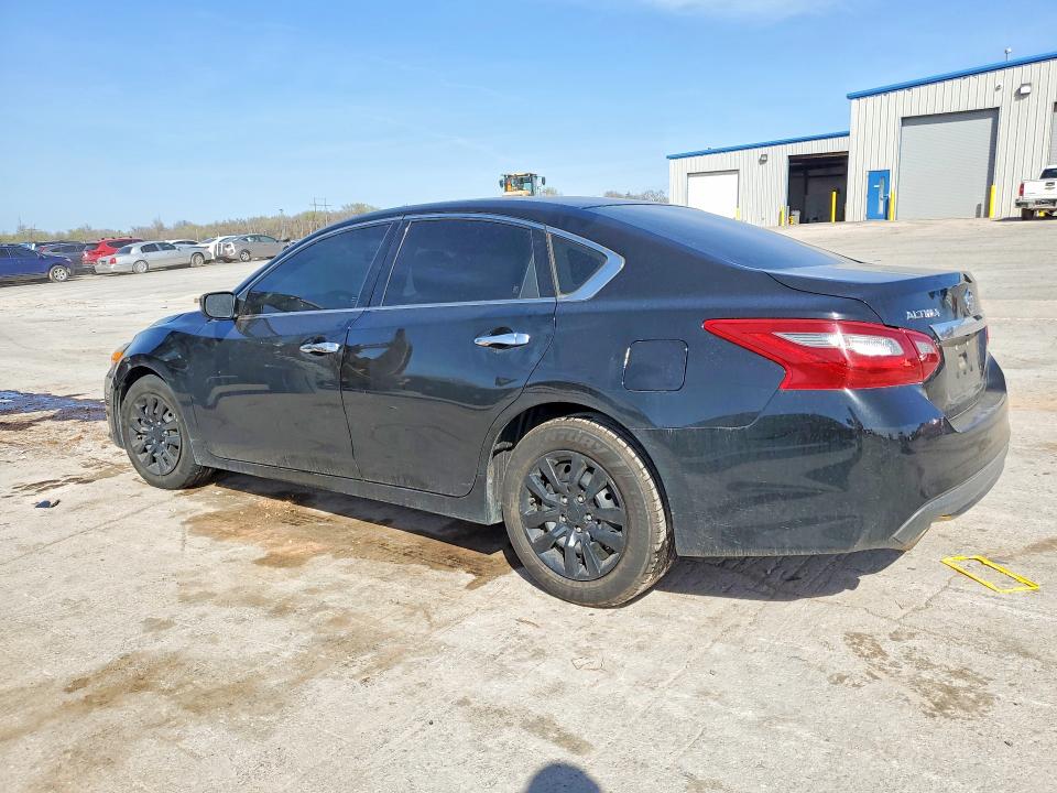 2018 Nissan Altima მანქანა იყიდება აუქციონზე, vin: 1N4AL3AP3JC129669, აუქციონის ნომერი: 46147926