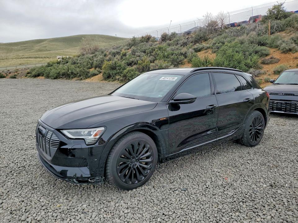 Продажа на аукционе авто 2019 Audi E-tron, vin: WA1VAAGE4KB009196, номер лота: 48141236