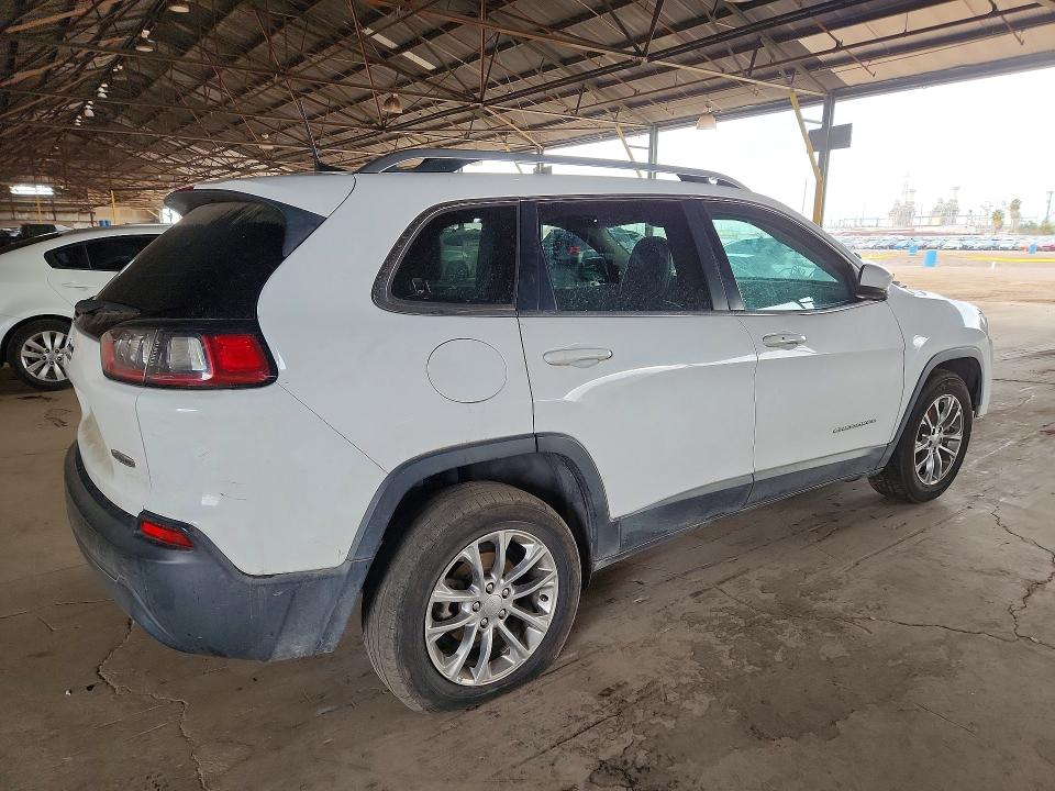 41652566 :رقم المزاد ، 1C4PJLLB3KD316398 vin ، 2019 Jeep Cherokee مزاد بيع