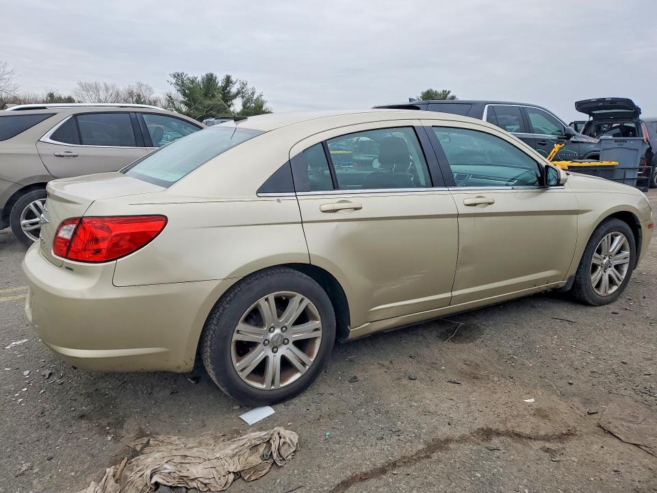 Aukcja sprzedaży 2010 Chrysler Sebring, vin: 1C3CC5FV2AN116765, numer aukcji: 46592366