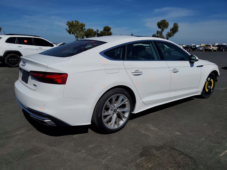 Aukcja sprzedaży 2021 Audi A5, vin: WAUABCF54MA029422, numer aukcji: 41697116