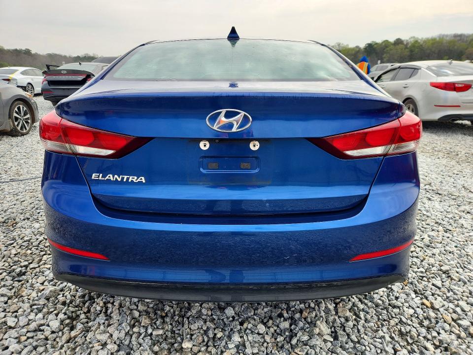 2017 Hyundai Elantra მანქანა იყიდება აუქციონზე, vin: 5NPD84LF0HH188194, აუქციონის ნომერი: 46157916