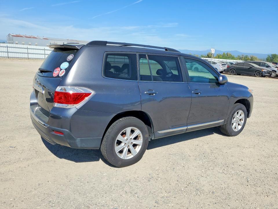 46708836 :رقم المزاد ، 5TDZA3EH8DS040477 vin ، 2013 Toyota Highlander مزاد بيع
