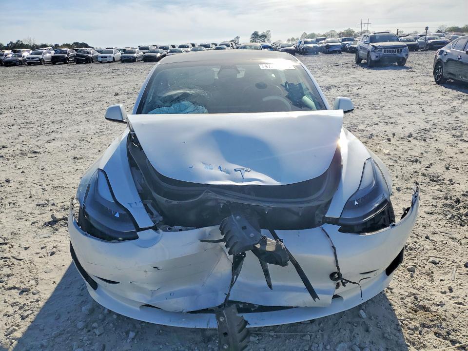 47277556 :رقم المزاد ، 5YJ3E1EA7MF922083 vin ، 2021 Tesla Model 3 مزاد بيع