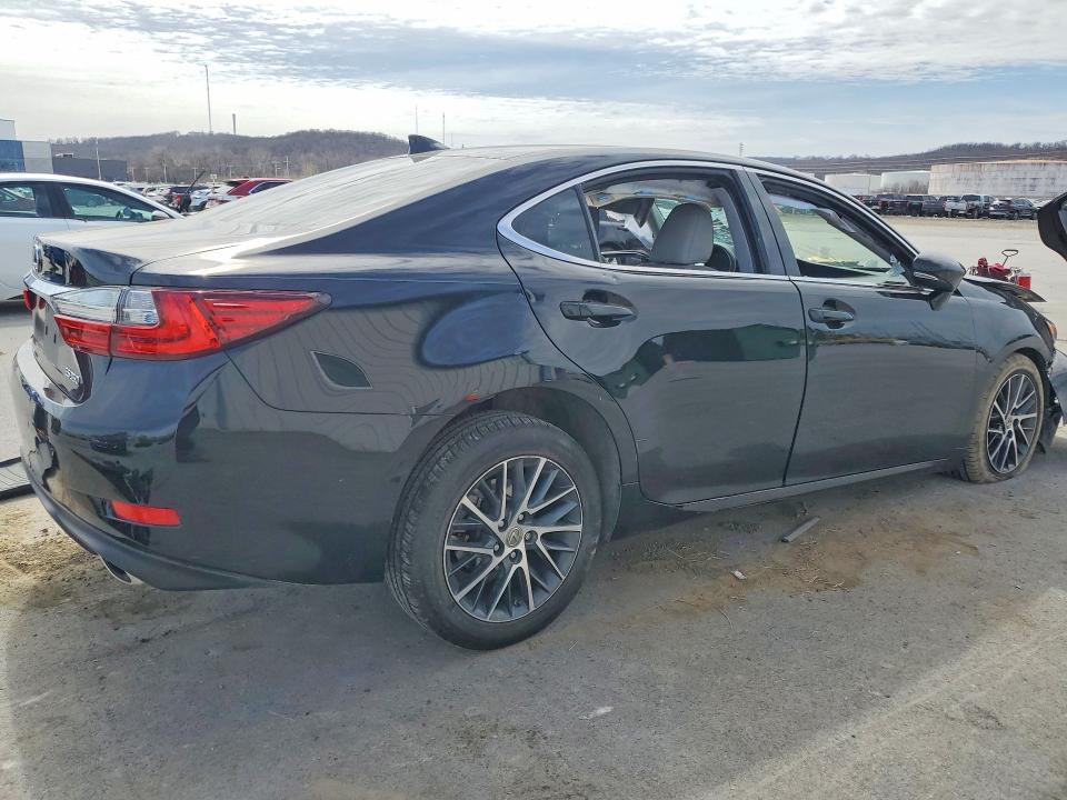 2017 Lexus Es 350 მანქანა იყიდება აუქციონზე, vin: 58ABK1GG7HU042153, აუქციონის ნომერი: 78995175